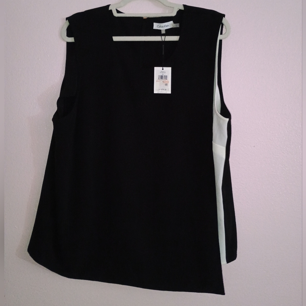 Calvin Klein Elegant Black Top